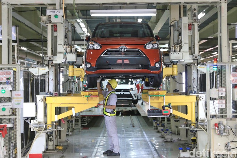 Pabrik Toyota Sienta di Karawang. Foto: Toyota Pabrik Toyota Sienta di Karawang. Foto: Toyota