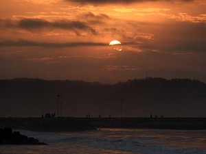 Sunrise Cantik, Bukti Pangandaran Tidak Hilang Pesona