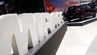 City car andalan Mitsubishi ini telah mengalami pembaruan di sisi luar dan dalam mobil.