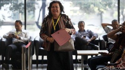 Anggota DPRD Sumut Lidiani Lasih Diperiksa KPK