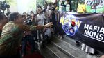 Aksi Tangkap Makumon di KPK