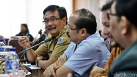 Wagub Djarot bertemu dengan Ombudsman Republik Indonesia.