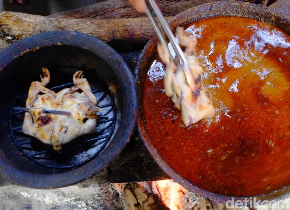  Ayam  Panggang  Mbok Denok Ayam  Kampung Asli dengan Bumbu  