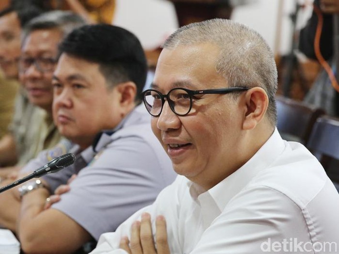 Polisi Cari Tahu Motif Pelemparan Molotov di Rumah Dirut TransJ