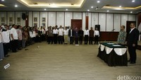 Sertijab ini dihadiri para pegawai Kemendes PDTT.