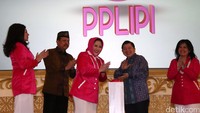 Perhimpunan Perempuan Lintas Profesi Indonesia (PPLIPI) diluncurkan di Jakarta, Rabu (27/7/2016).