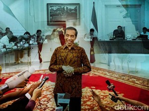 Jokowi Tegaskan Tak Ada Reshuffle, Gerindra Ngaku Pernah Ditawari
