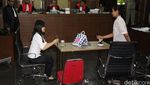 Rekonstruksi Penyajian Kopi di Ruang Sidang