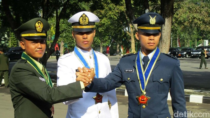 Pelantikan perwira prajurit karier di Akmil Magelang, Rabu 27 Juli 2016