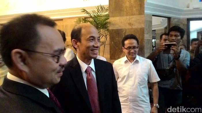 Dipanggil Pulang Jokowi dari AS, Arcandra Tahar Jadi Menteri ESDM