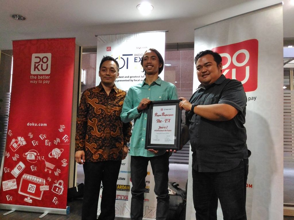 Dengan bimbingan dan masukan dari tim juri Indonesia IoT Challenge tim yang beranggotakan mahasiswa Universitas Brawijaya Malang jurusan Teknik Komputer