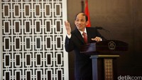 Arcandra Tahar meminta dukungan semua pihak agar dirinya dapat memimpin Kementerian ESDM dengan baik.