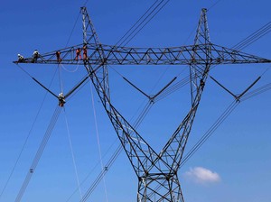 PLN: Konsumsi Listrik di Sektor Industri Tumbuh Positif