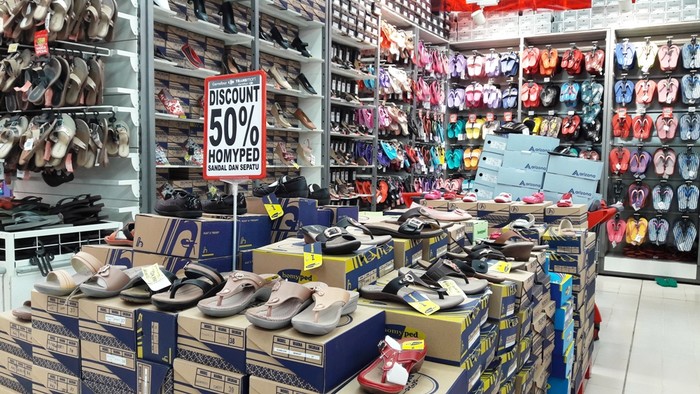 Tetap Gaya dengan Koleksi Pakaian di Transmart Carrefour