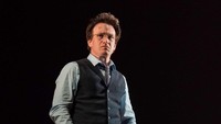 Kritikus Dominic Davendish di Telegraph menganugerahi Harry Potter and the Cursed Child review lima bintang. (dok. Manuel Harlan)