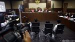 Sidang Lanjutan Kasus Pembunuhan Mirna