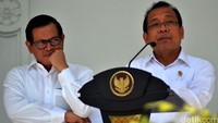 Menteri Sekretaris Negara Pratikno menjelaskan profil menteri baru yang dipilih Jokowi.