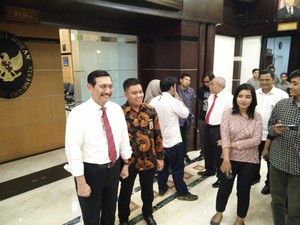 Salam Hormat Perpisahan Luhut Pandjaitan di Kemenko Polhukam