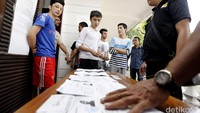 Pemerintah Kota DKI Jakarta menggelar Operasi Yustisi di sejumlah wilayah untuk menertibkan para pendatang yang tidak memiliki surat keterangan.