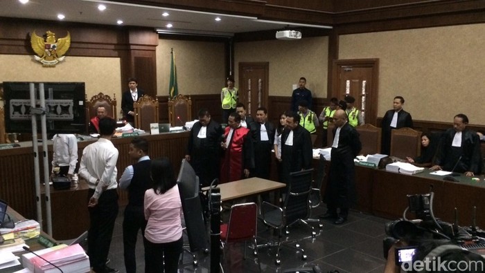 Pengacara: Banyak Keanehan Saat Rekonstruksi Digelar di Depan Majelis Hakim