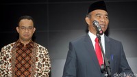 Muhadjir Effendy memberikan sambutan.