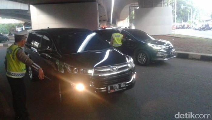 Imbas Ganjil-Genap, Rute Alternatif Jl Rasuna Said Semakin Macet