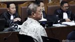 Aguan Bersaksi di Sidang Suap Raperda Reklamasi