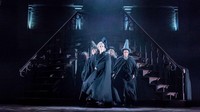 Kritikus Ben Brantley juga menulis The Cursed Child diisi dengan plot yang menantang, dan terus terang menampilkan pelajaran hidup sentimental, dan menyelami rasa kesedihan bersama-sama. (dok. Manuel Harlan)