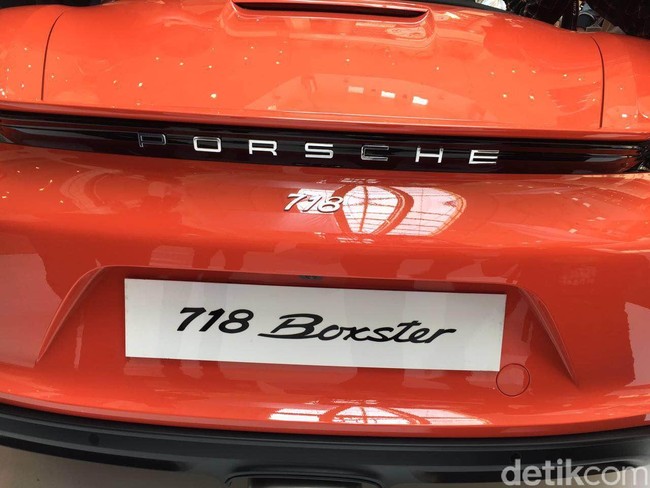 Diluncurkan di Indonesia, Ini Profil Porsche 718 Boxster