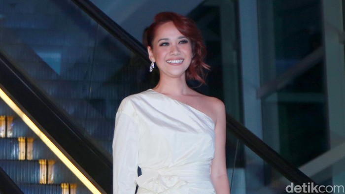 Kata Bunga Citra Lestari Soal Mengganti Peran Dian Sastro di 3 Srikandi
