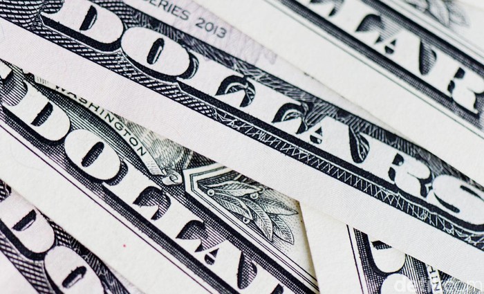 Dolar AS Naik ke Rp 13.122