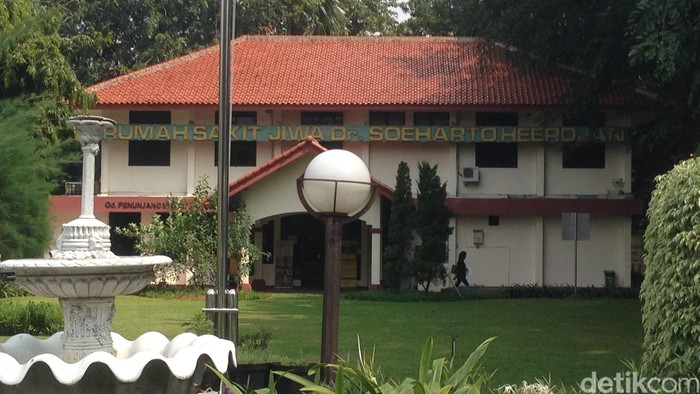 RSJ Soeharto Heerdjan tidak mendirikan TPS khusus untuk pasien dan pegawai. (Foto: Radian Nyi S) RSJ Soeharto Heerdjan tidak mendirikan TPS khusus untuk pasien dan pegawai. (Foto: Radian Nyi S)