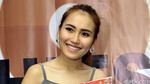 Banyak Gosip Miring, Ayu Ting Ting Tetap Tersenyum