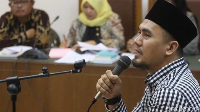 Hakim Ifa Dicecar Jaksa KPK Soal Vonis Ringan Kasus Cabul Saipul Jamil