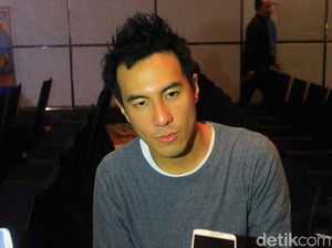 Daniel Mananta Persiapkan Diri Maraton 42KM