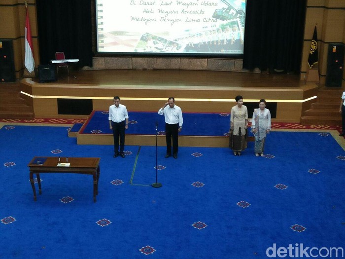 Menhub Budi Karya: Pak Jonan Mentor dan Senior Saya