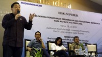 Peristiwa perompakan dan perampokan bersenjata di perairan kawasan Asia Tenggara belakangan ini marak dan menjadi perhatian serius. Tercatat sejumlah kapal Indonesia dibajak oleh kelompok teroris Abu Sayyaf di kawasan perairan perbatasan Filipina. Kelompok pelaku menuntut uang tebusan untuk pembebasannya. 