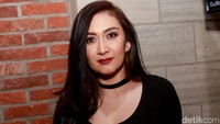 Nafa Urbach. Pool/Gus Mun/detikFoto.