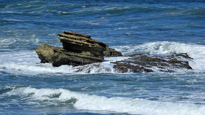 Pantai di Pangandaran