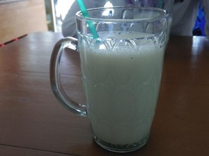 Mencicipi Tew Fu Sui, Susu Kedelai Khas Bangka yang Manis Segar