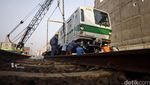 30 KRL dari Jepang Tiba di Pelabuhan Tanjung Priok