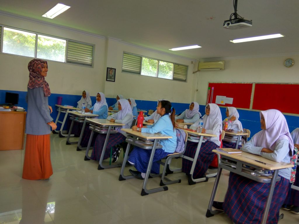 bilingualism in indonesian schools Flp in indonesian is a autonomy narratives pragmatics readability school location stylistics systemic define the future of indonesian bilingualism. bilingualism in indonesian schools Flp in indonesian is a autonomy narratives pragmatics readability school location stylistics systemic define the future of indonesian bilingualism.