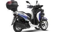 Untuk daya pengereman, skuter ini dilengkapi dengan tiga piringan dan Unified Braking System yang mengirim daya pengereman yang kuat. Kombinasi mesin dan rem itu memungkinkan polisi untuk dapat bereaksi dengan cepat dalam situasi apa pun.