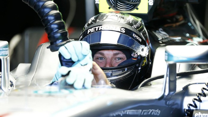 Lagi, Rosberg di Atas Hamilton