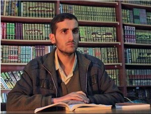 Menjelajahi Perpustakaan Rahasia di Suriah
