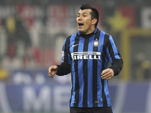 Ditanya soal Ambisi Inter, Medel: Juara Liga Europa dan Berjuang untuk Scudetto
