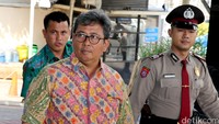Jaksa Agung Muda Tindak Pidana Khusus (Jampidsus) Arminsyah tiba di gedung KPK.