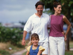 Bagaimana Agar Dapat Restu Orangtua Saat Pacaran dengan Duda?