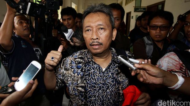 Aulia Kesuma dan Kisah Assasin di Antara Ribut Berdarah Suami Istri