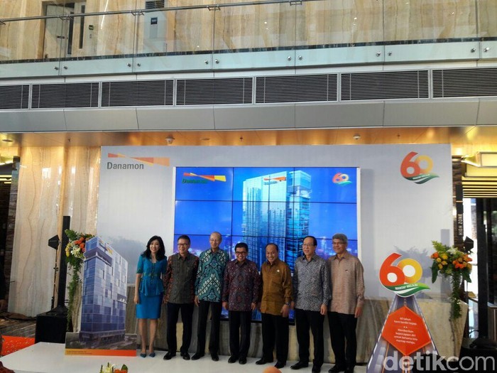 Danamon Luncuran Layanan Perbankan Tanpa Kantor